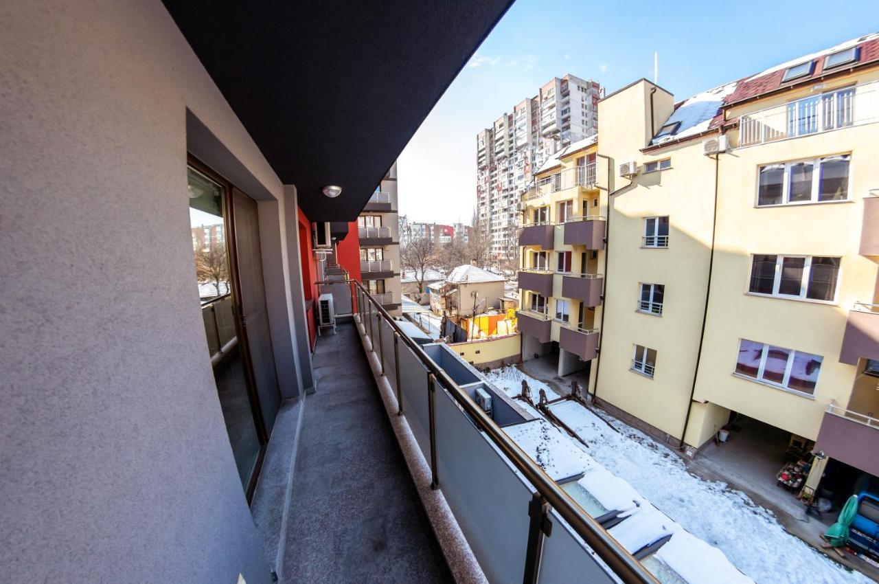 Bright 1Bdr Apartment With A Balcony Sofia Buitenkant foto