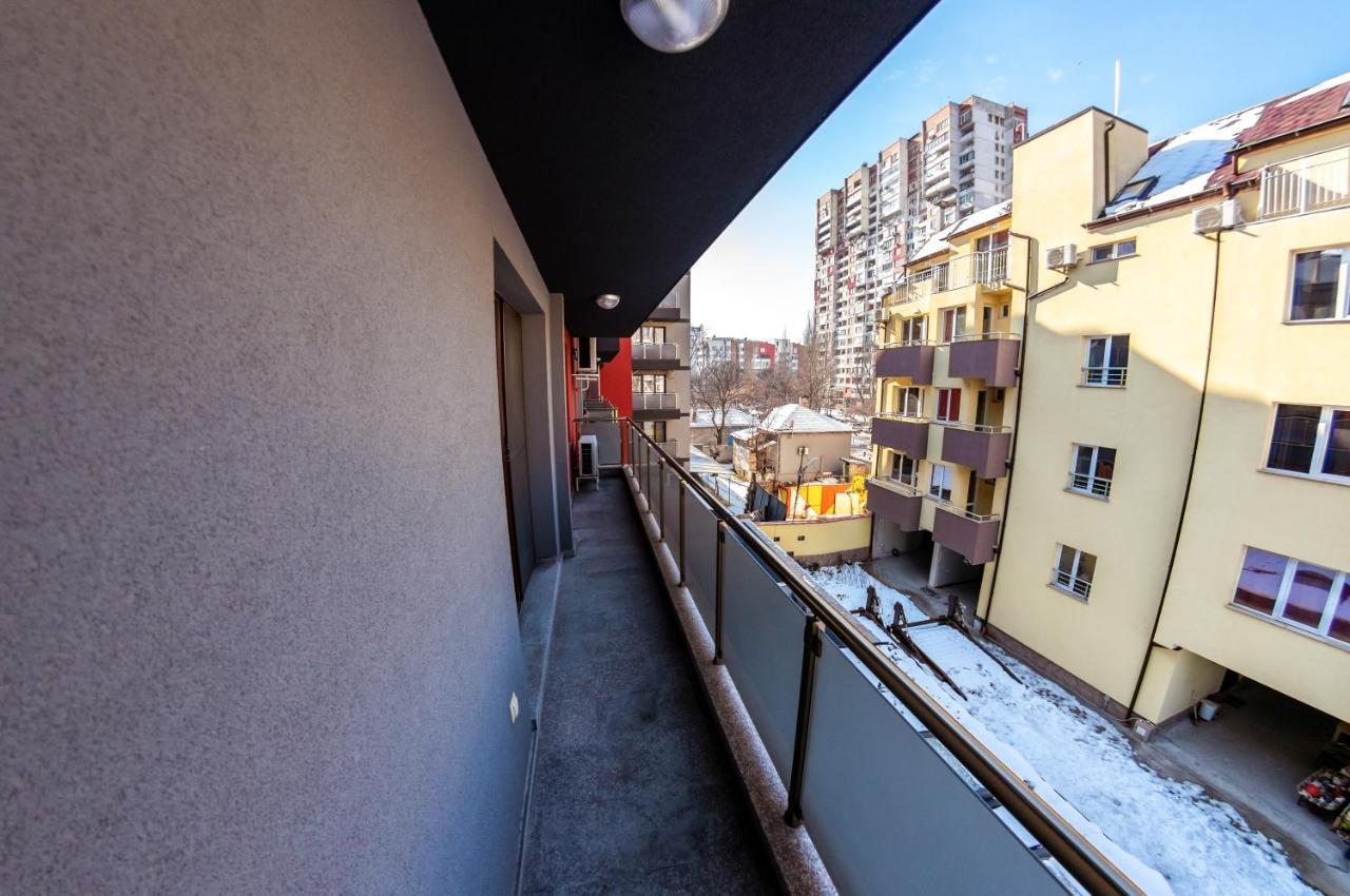 Bright 1Bdr Apartment With A Balcony Sofia Buitenkant foto